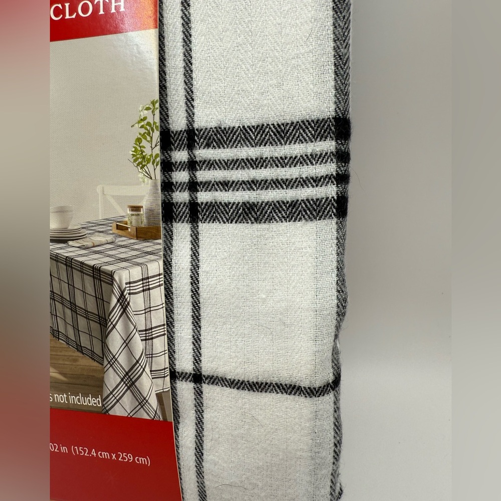 Holiday Time White and Black Plaid Fabric Tablecloth